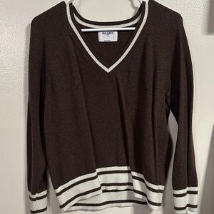 Old navy v neck sweater